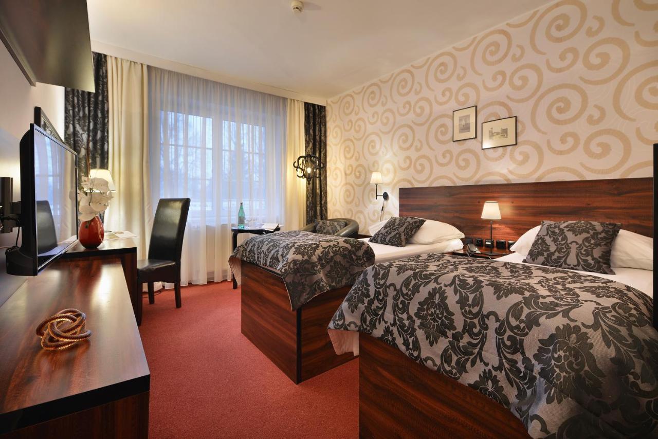 Parkhotel Morris Novy Bor Exterior photo